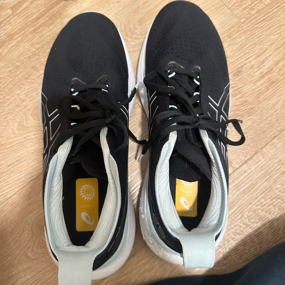 ASICS Men's Black and White Athletic Shoes